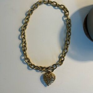 Necklace heart vintage